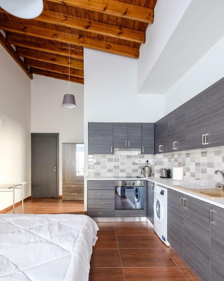 The Loft Studio Larnaca Exterior photo